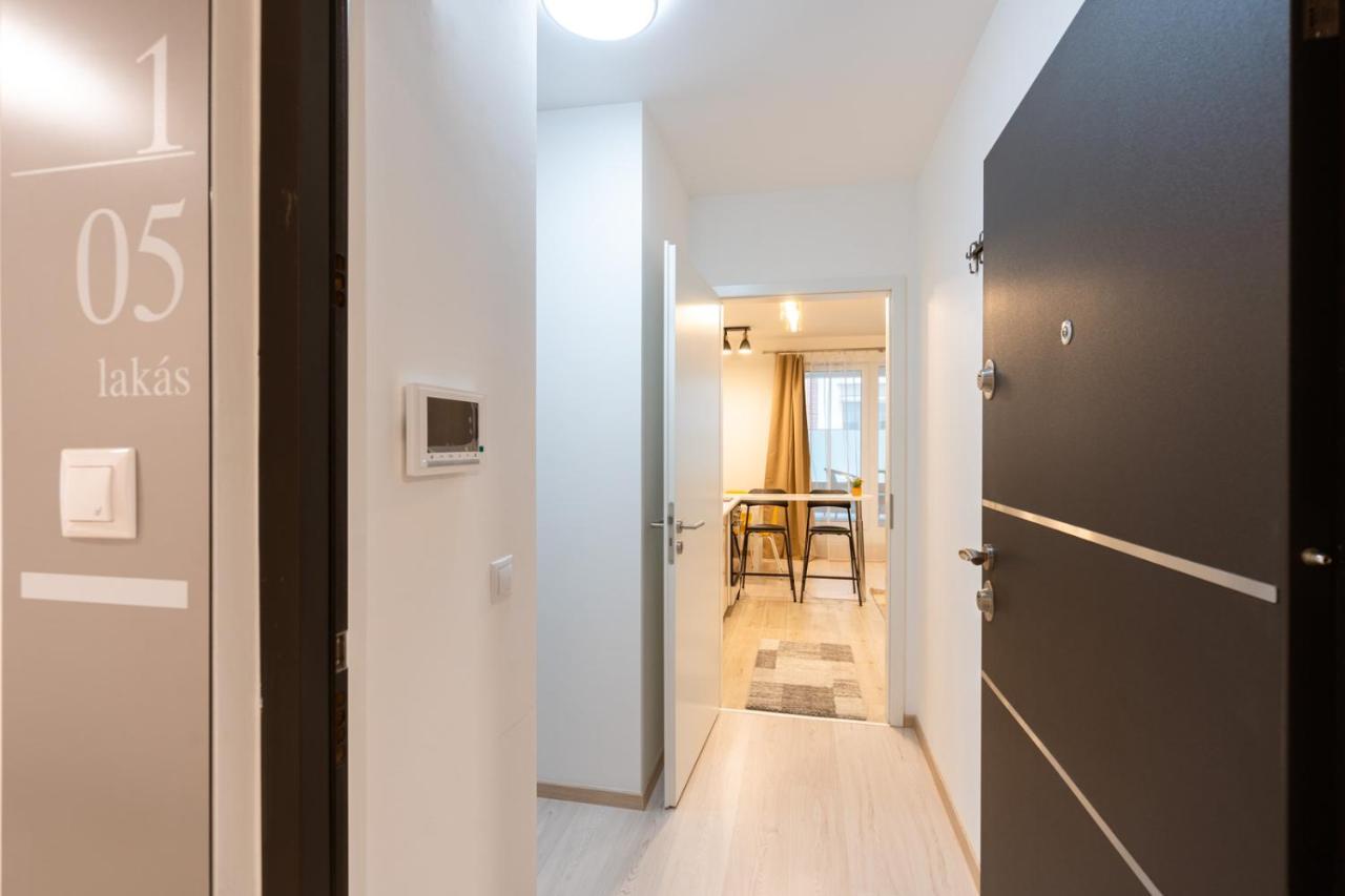 בודפשט Modern Newly-Built Home By The New York Cafe מראה חיצוני תמונה
